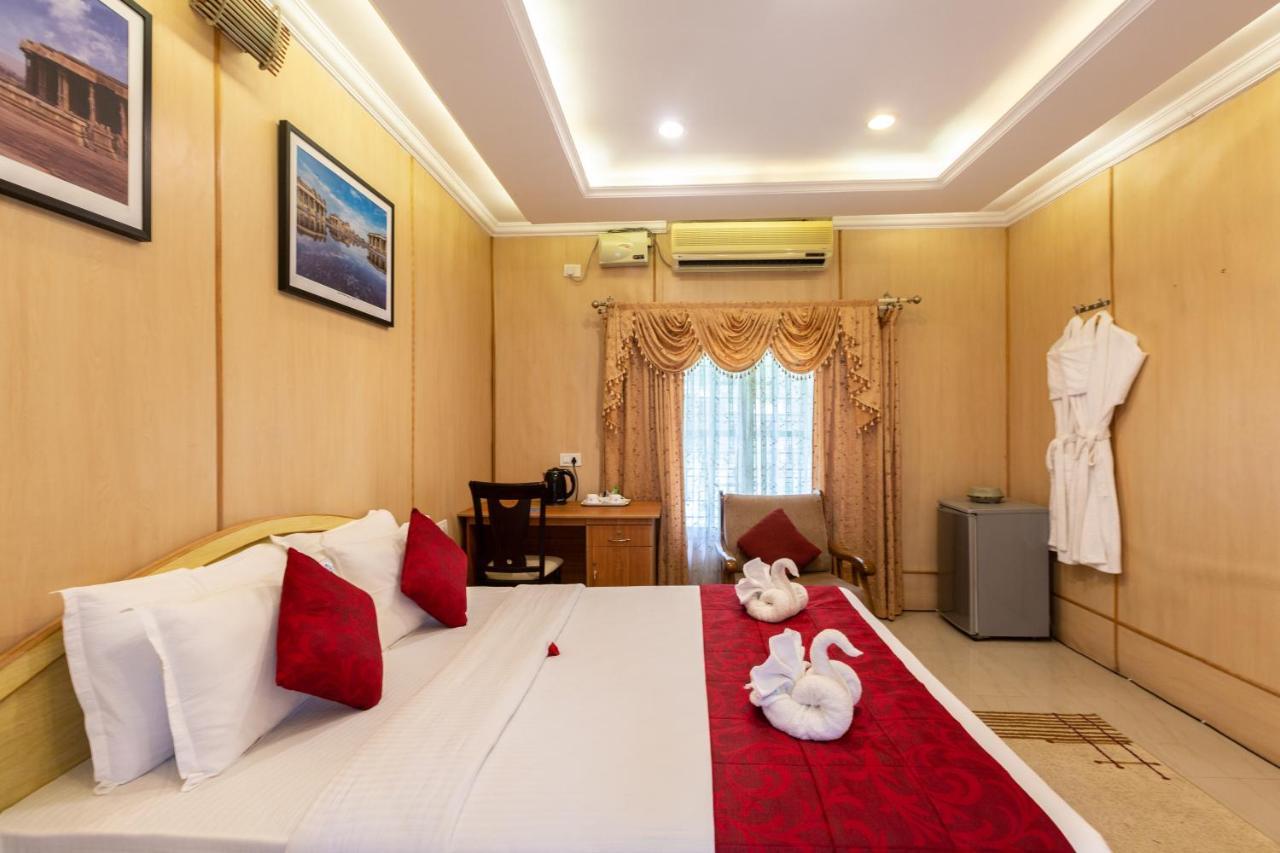 Kstdc Hotel Mayura Bhuvaneshwari Kamalapur Hampi Exteriör bild